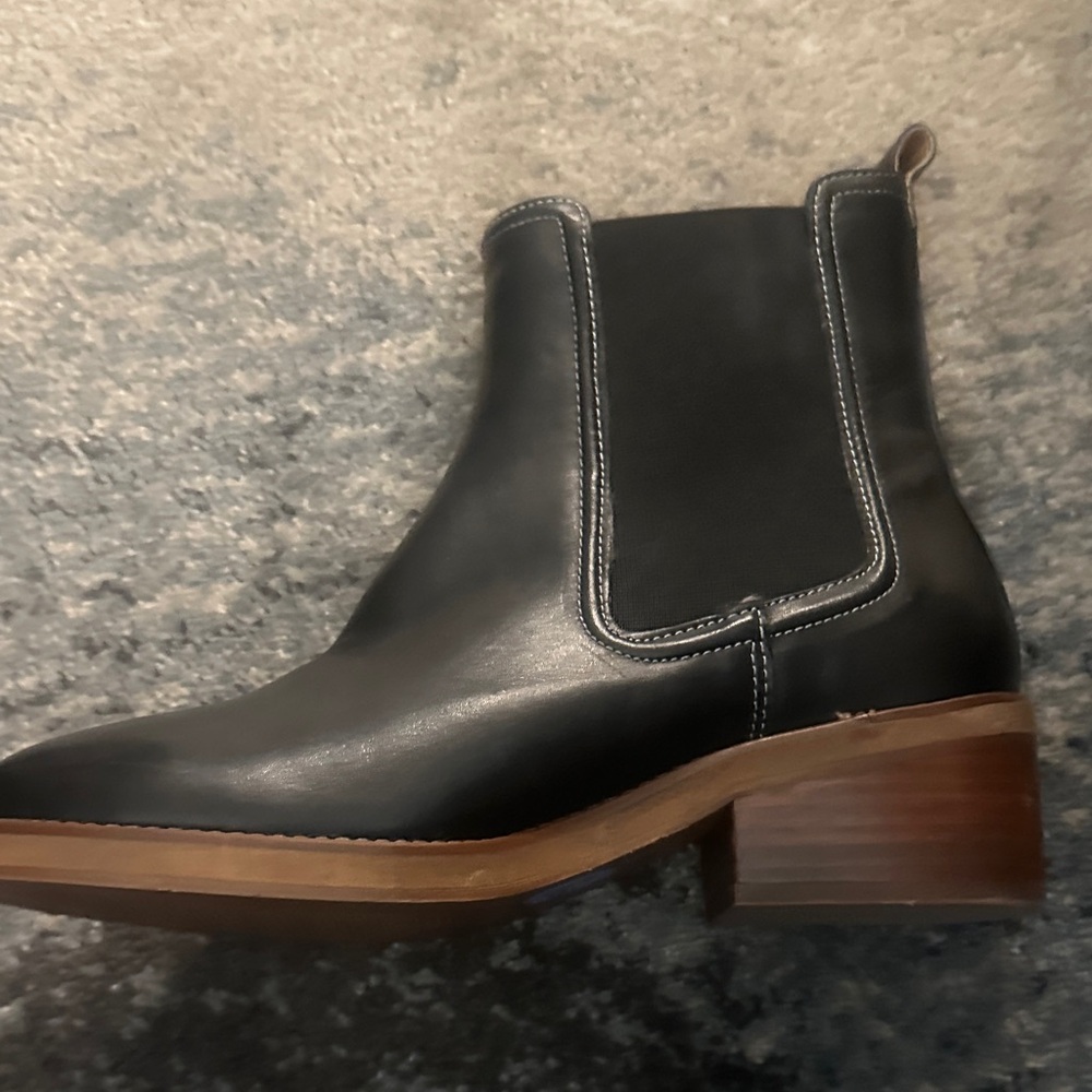 Joie Black Leather Chelsea Boots - Size 7.5